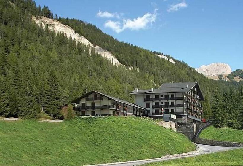 هتل Il Caminetto Sport