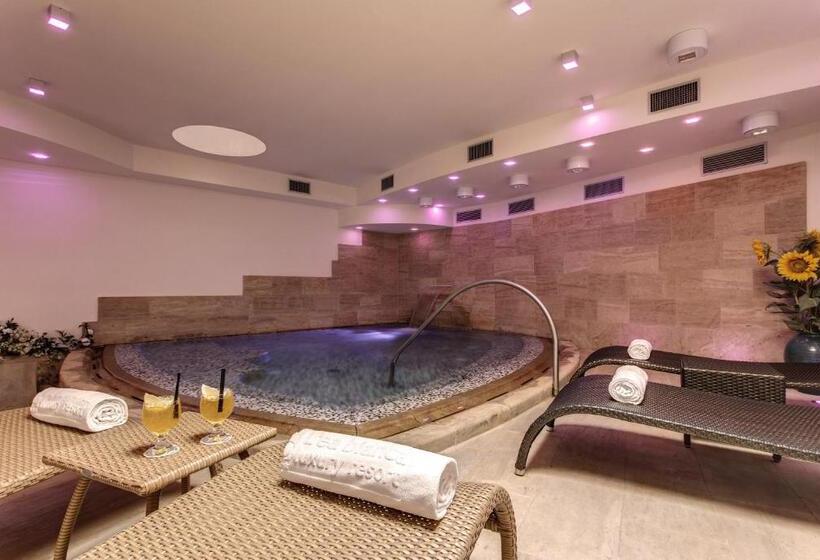 فندق L'Ea Bianca Luxury Resort