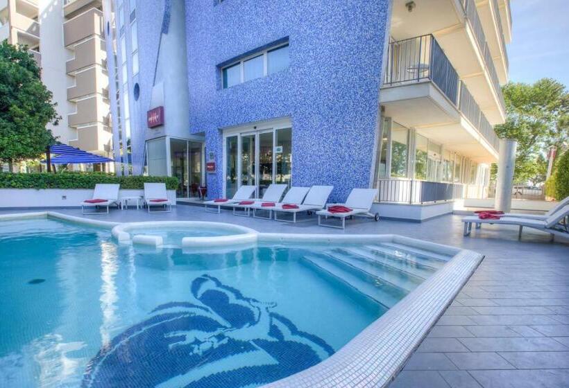 هتل Mercure Rimini Lungomare