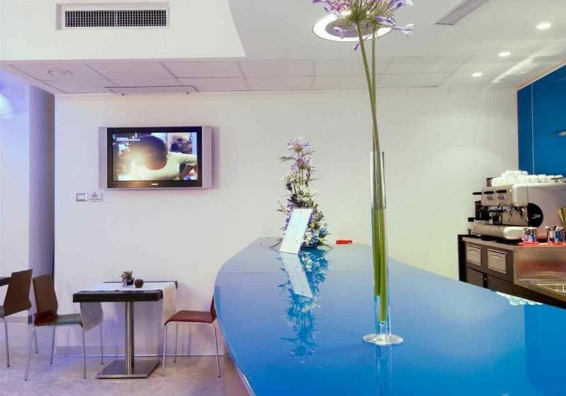 هتل Mercure Rimini Lungomare