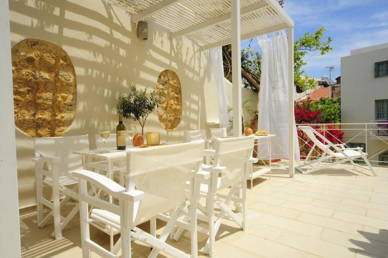 فندق Mythos Suites Boutique