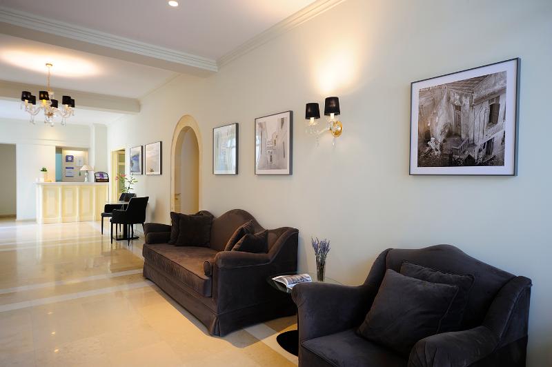 فندق Mythos Suites Boutique