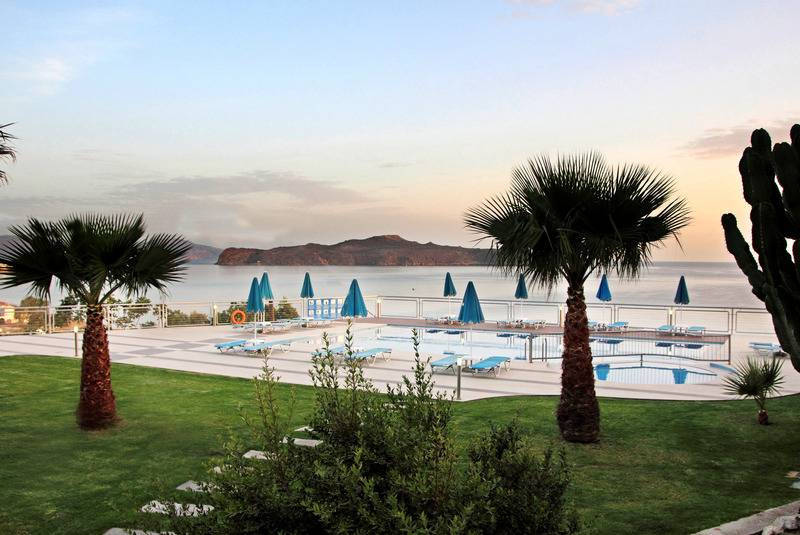 בית מלון כפרי Renieris