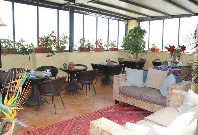 هتل Residence Le Chiavi Di San Francesco