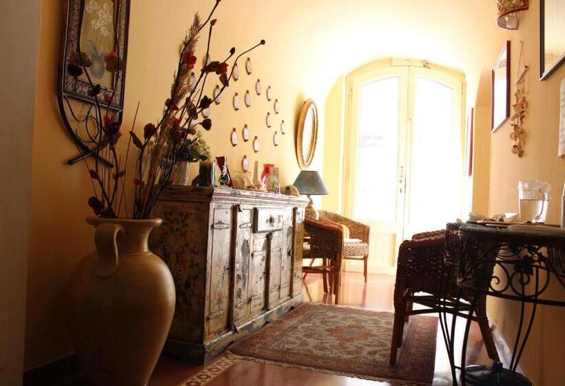 هتل Residence Le Chiavi Di San Francesco