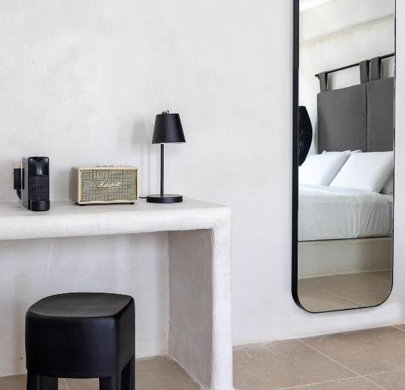 هتل Rocabella Mykonos