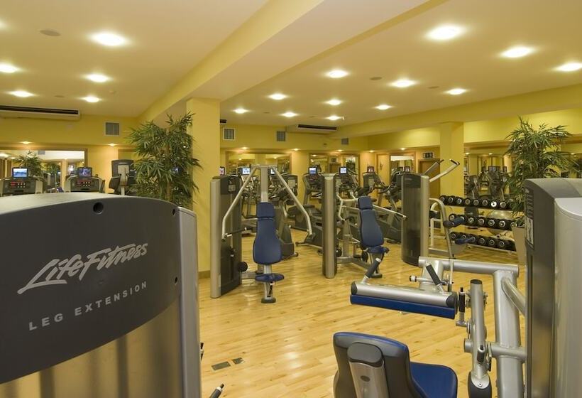 Отель Rochestown Lodge