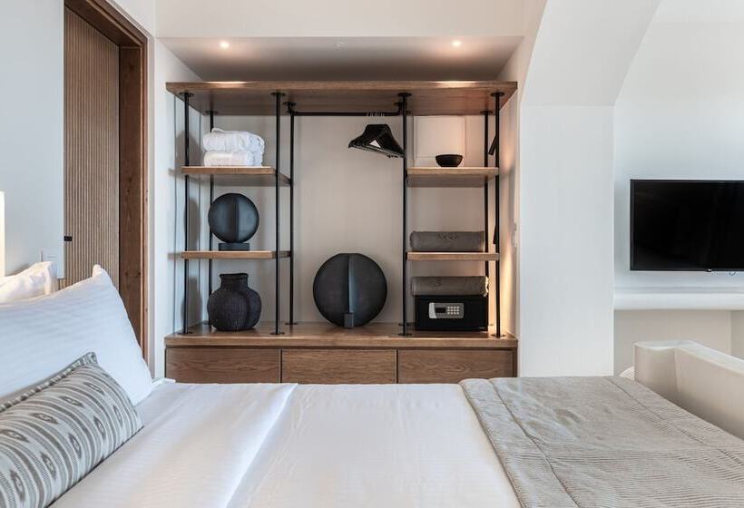 هتل Akra Suites & Spa