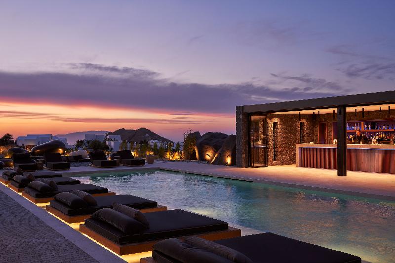 هتل Santanna Luxury Suites
