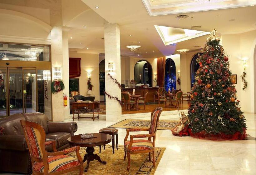 هتل Aeton Melathron