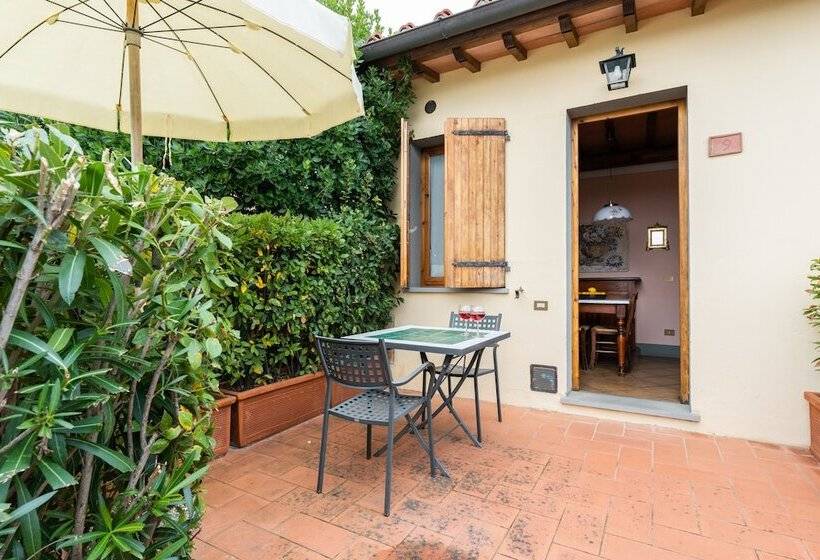 בית מלון כפרי Agriturismo Vecchio Borgo Di Inalbi