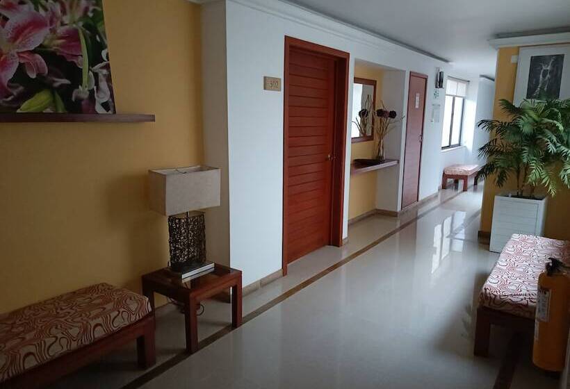 هتل Boutique Confort Suites