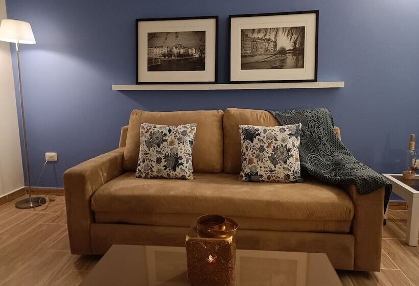 هتل Boutique Confort Suites