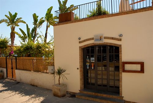 هتل Il Cantone Del Faro