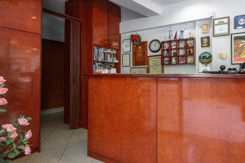 酒店 Irida Beach Resort Suites