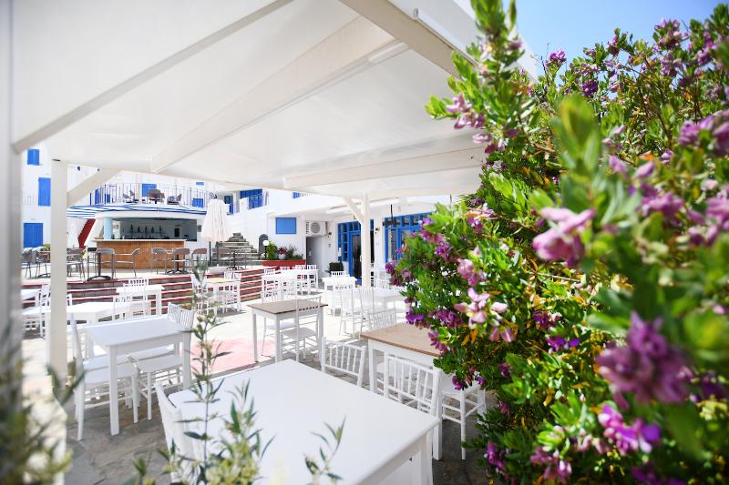 בית מלון כפרי Kirki Village   Adults Only