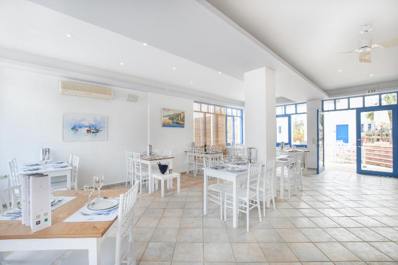 בית מלון כפרי Kirki Village   Adults Only