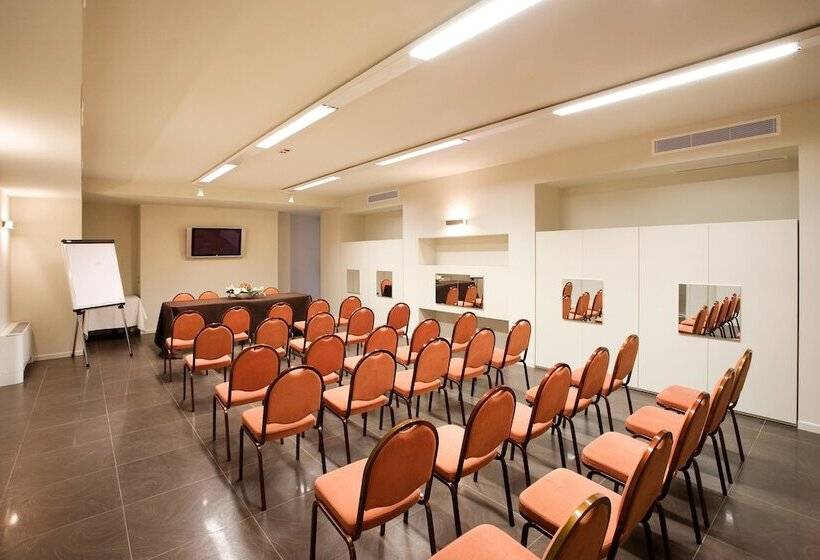 فندق Parigi 2 & Spa