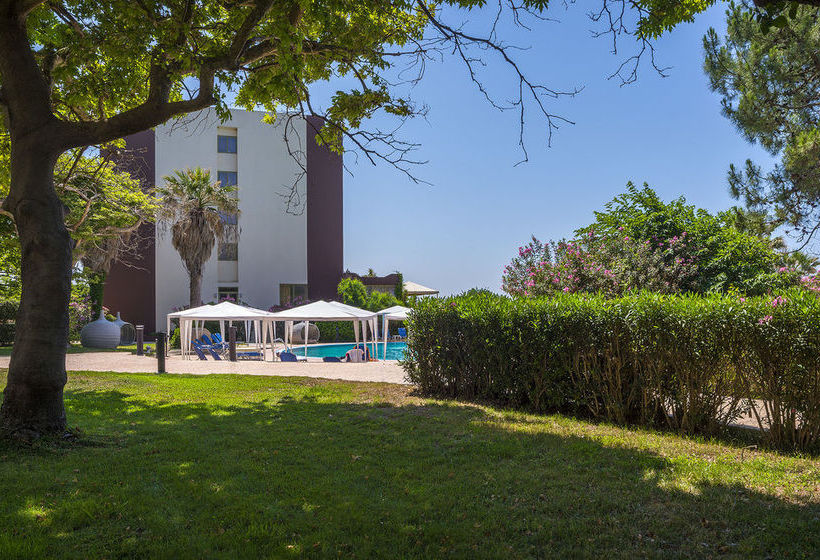 בית מלון כפרי Preveza Beach