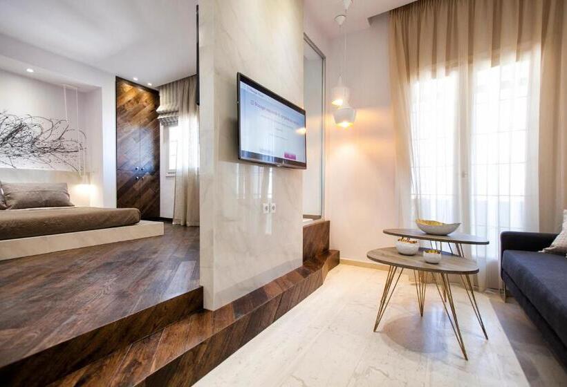 هتل Privee Santorini