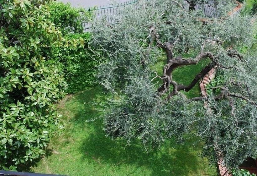 هتل Residence Dei Fiori