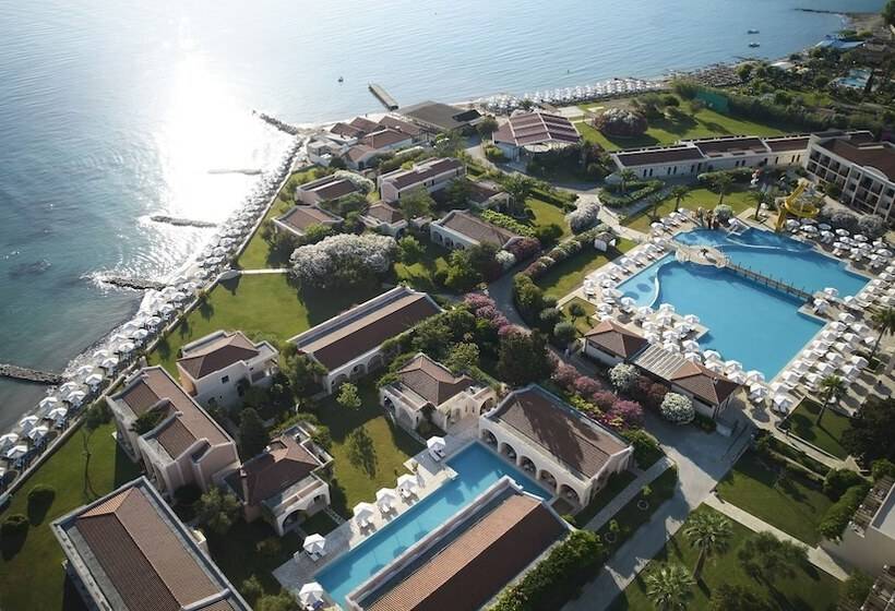 هتل Roda Beach Resort & Spa