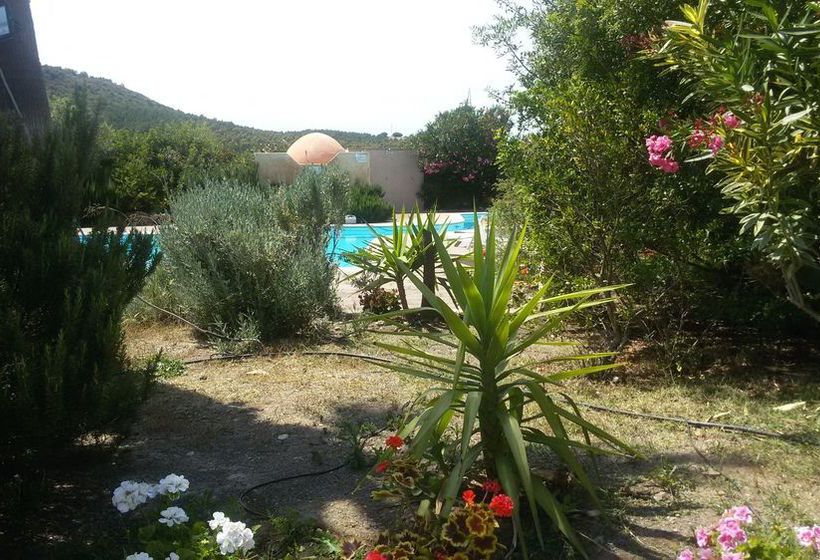 בית מלון כפרי S'acqua Sassa Resort