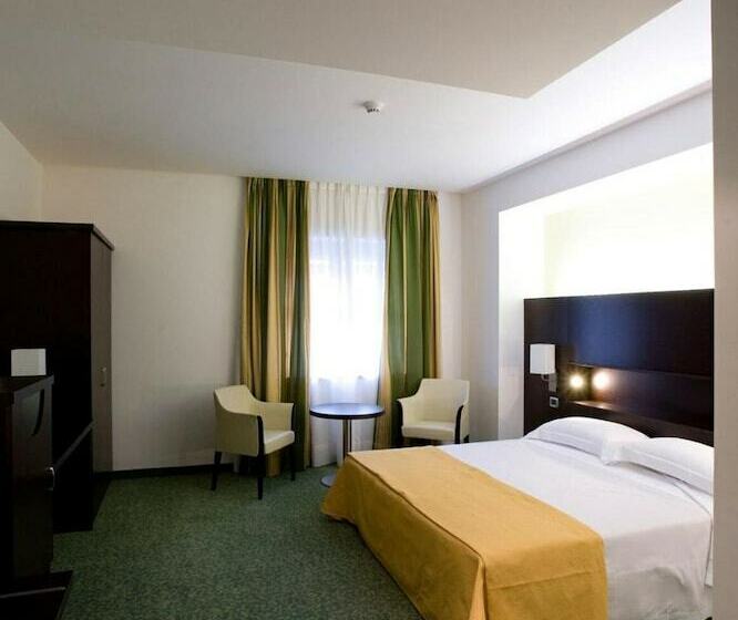 בית מלון כפרי Senator