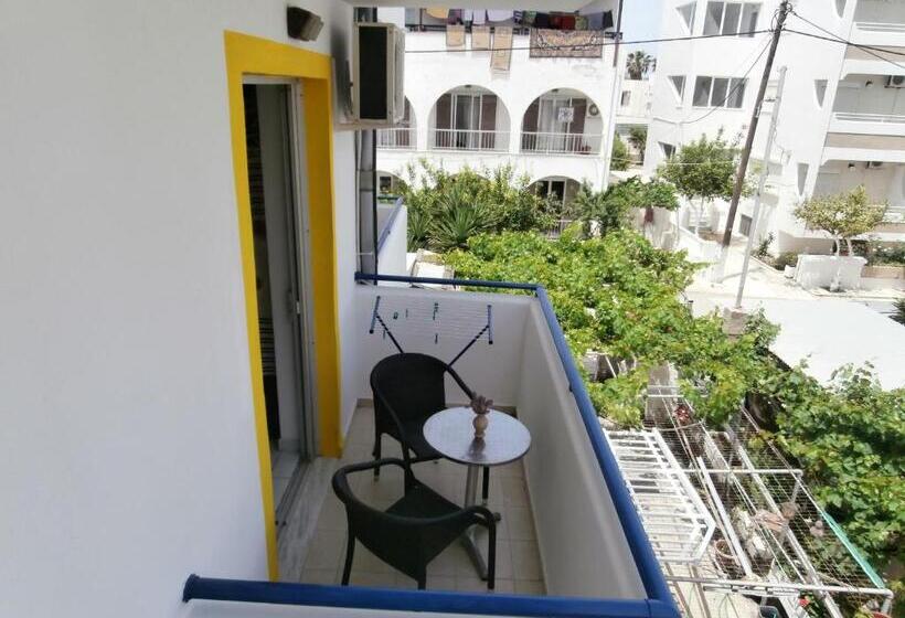 هتل Skoufezis Studios