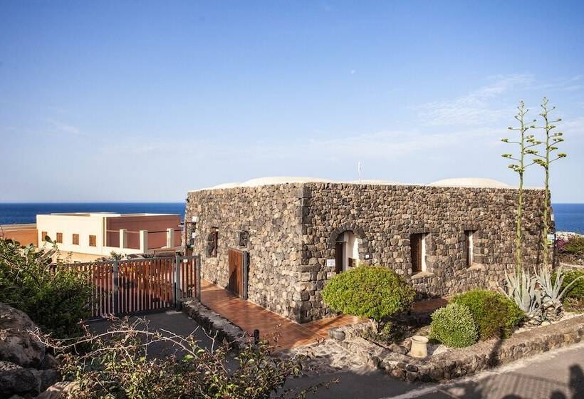 Suvaki Resort