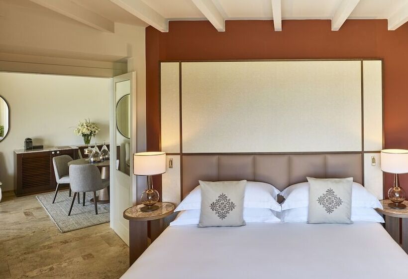 אתר נופש Conrad Chia Laguna Sardinia