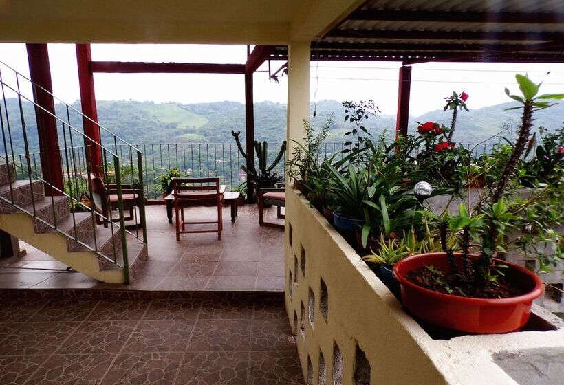 مسافرخانه Posada Inkali Xilitla