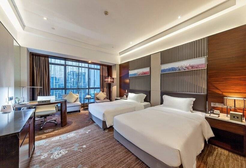 Otel Tianyuan Junlong