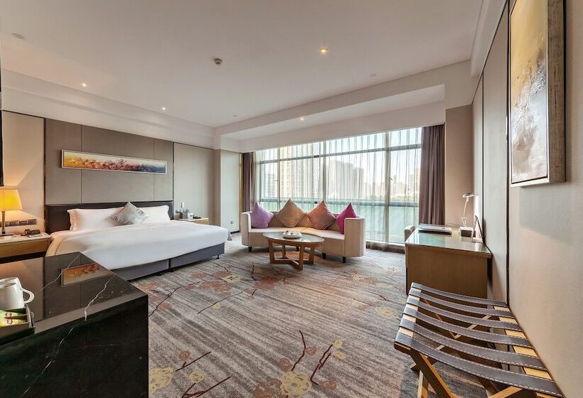 Otel Tianyuan Junlong