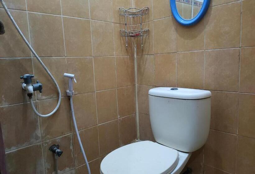 هتل Oyo 90529  Baruga Makassar