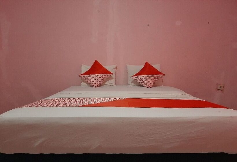 هتل Oyo 90555 Vina Pavilion