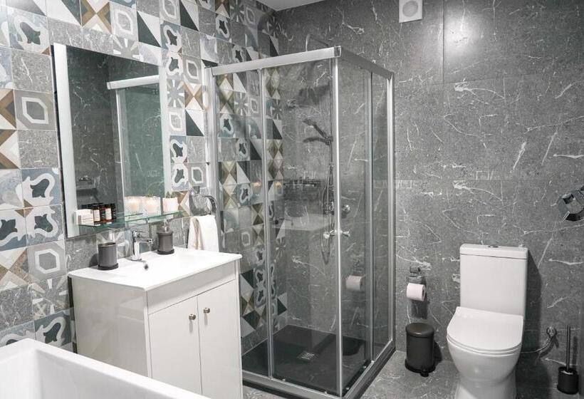 Kamaroporta Luxury Apartments