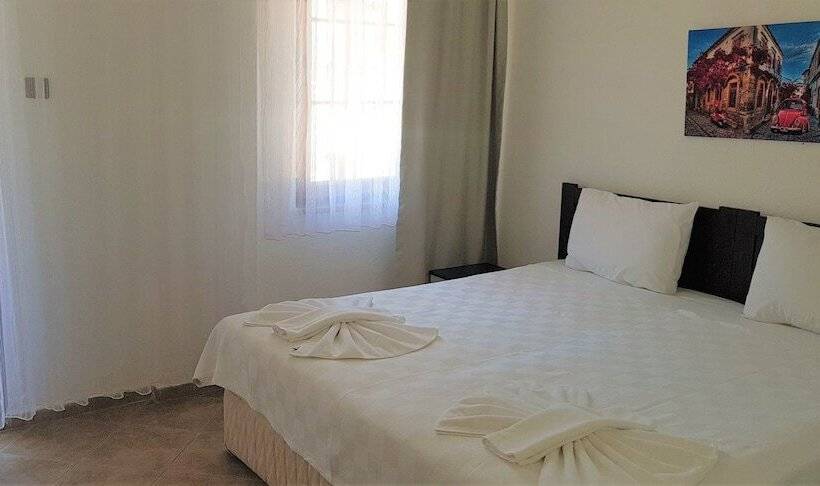 Santo Akyaka Home