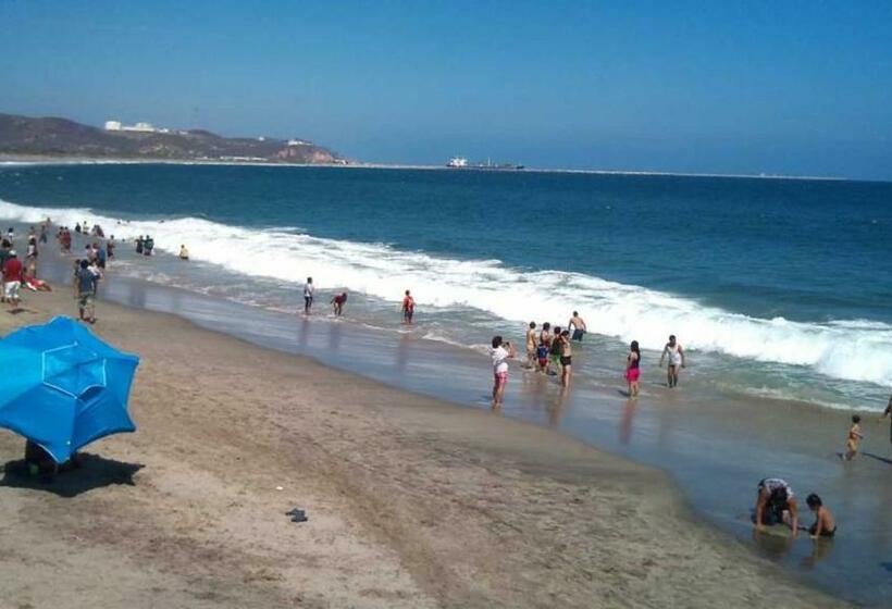 הוסטל Peninsula Stays Business Hotel 2 Camas Matrimoniales