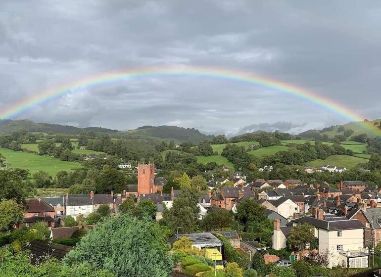בית מלון כפרי Old New Inn, Llanfyllin