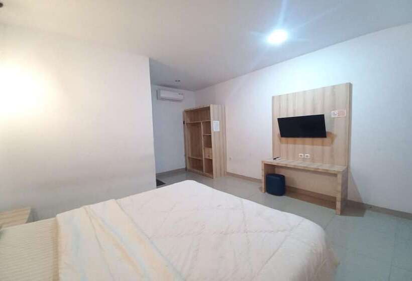 هتل Oyo 90510 Sand S Residence