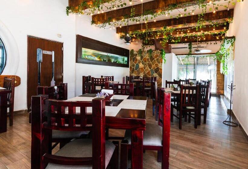 تختخواب و صبحانه La Posada Del Pescador