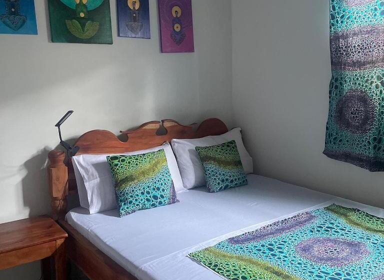 ベッドアンドブレックファースト Malaika House Paje