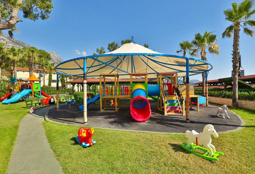 Crystal Flora Beach Resort - Ultimate All Inclusive