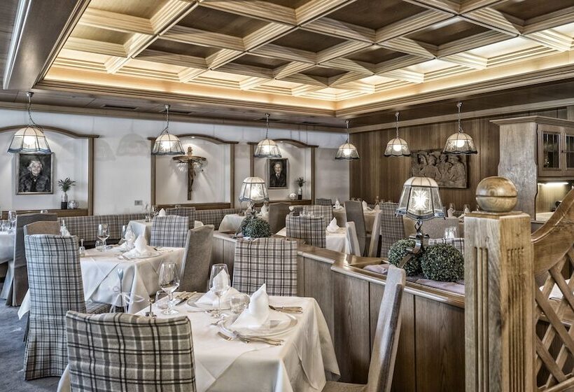هتل Alpenheim Charming & Spa