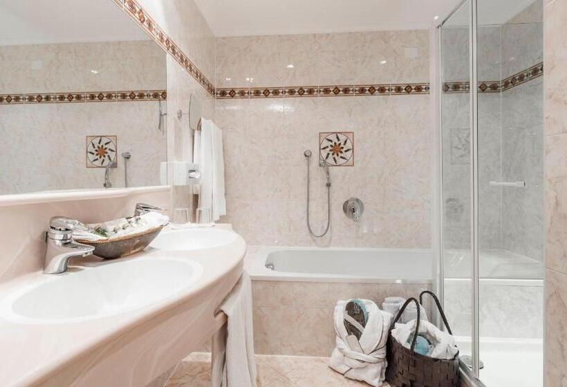 هتل Alpenheim Charming & Spa