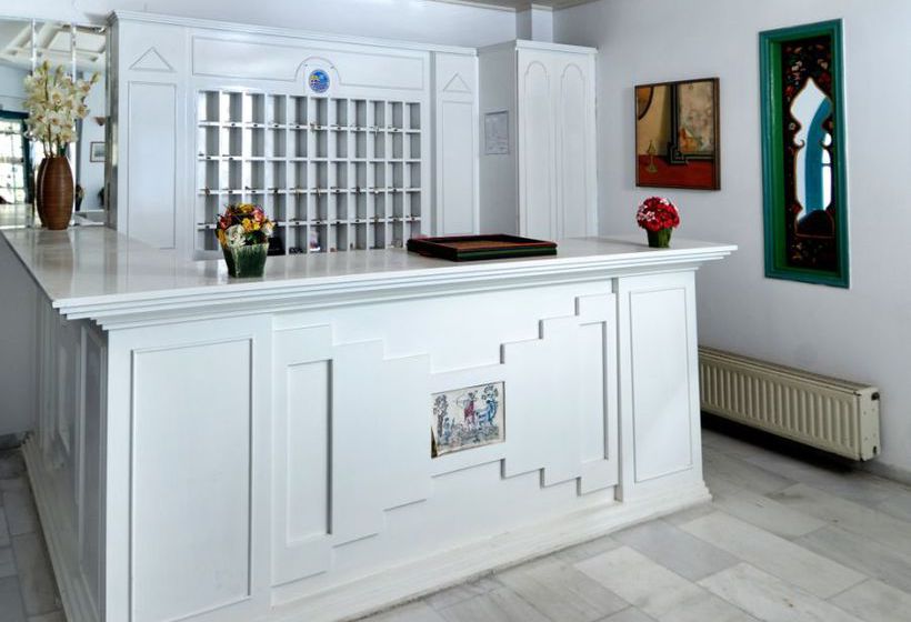 בית מלון כפרי Antinoos