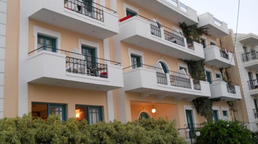 בית מלון כפרי Antinoos