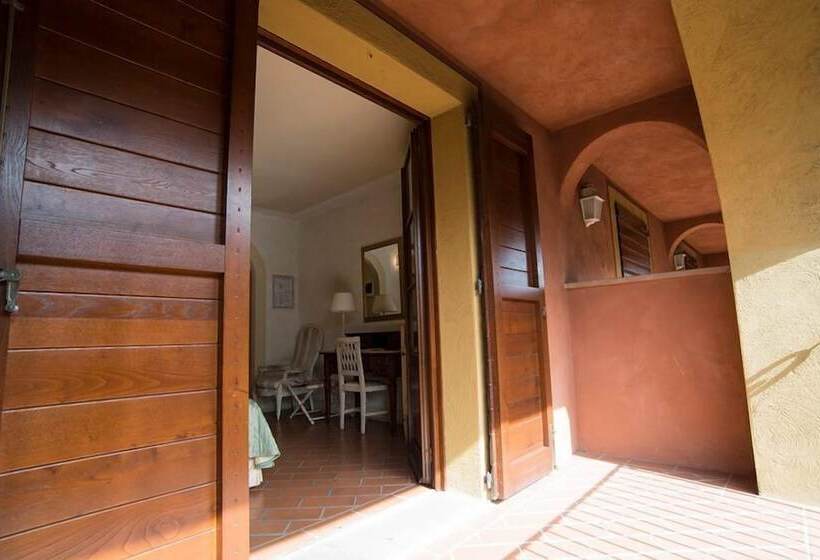 호텔 Borgo Il Poeta