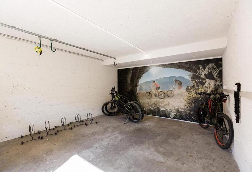 هتل Brione Green Resort